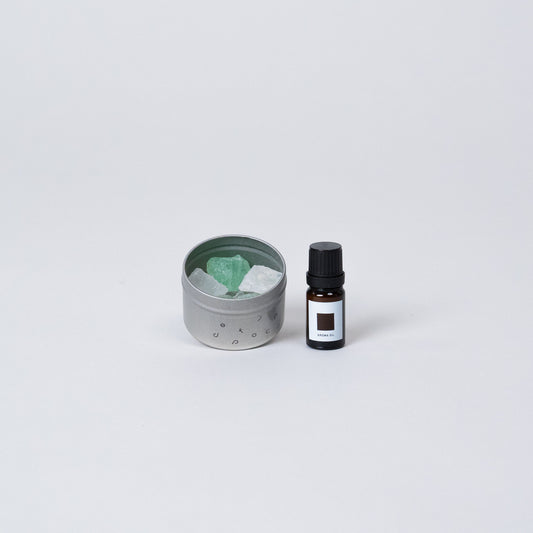 「草葉的影子」空間擴香油及「桌上的山水」天然礦石擴香罐套裝